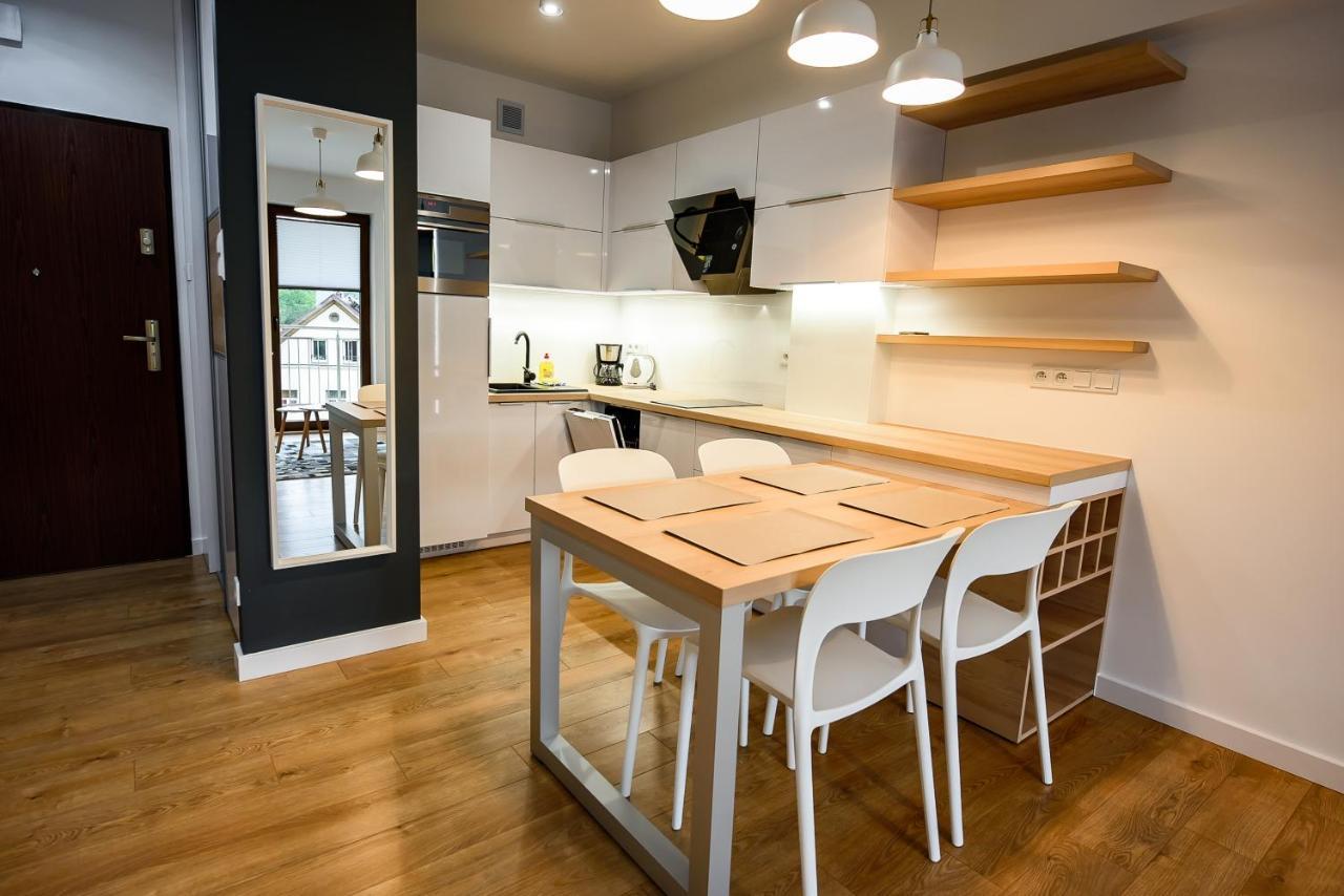 Apartamenty Sun & Snow Zielony Zdroj Криница-Здруй Екстериор снимка
