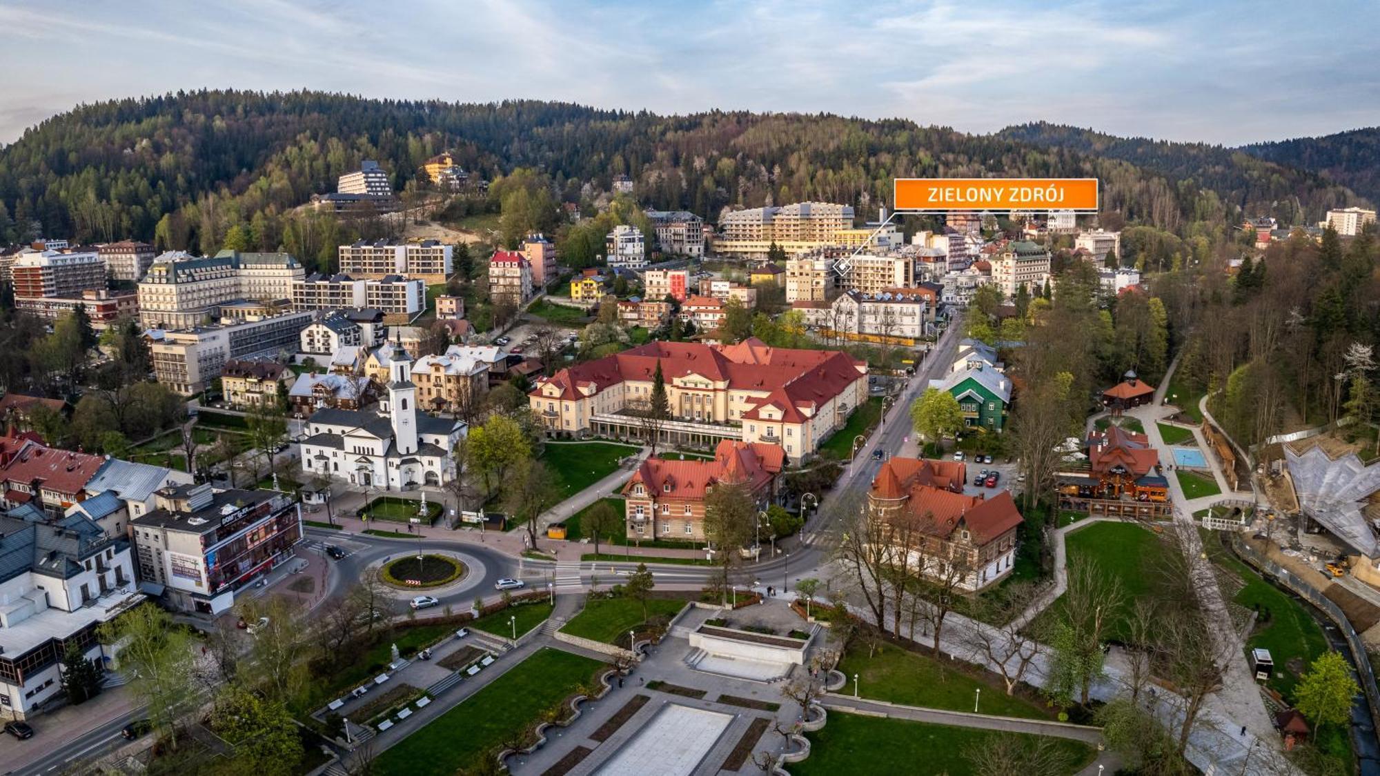 Apartamenty Sun & Snow Zielony Zdroj Криница-Здруй Екстериор снимка