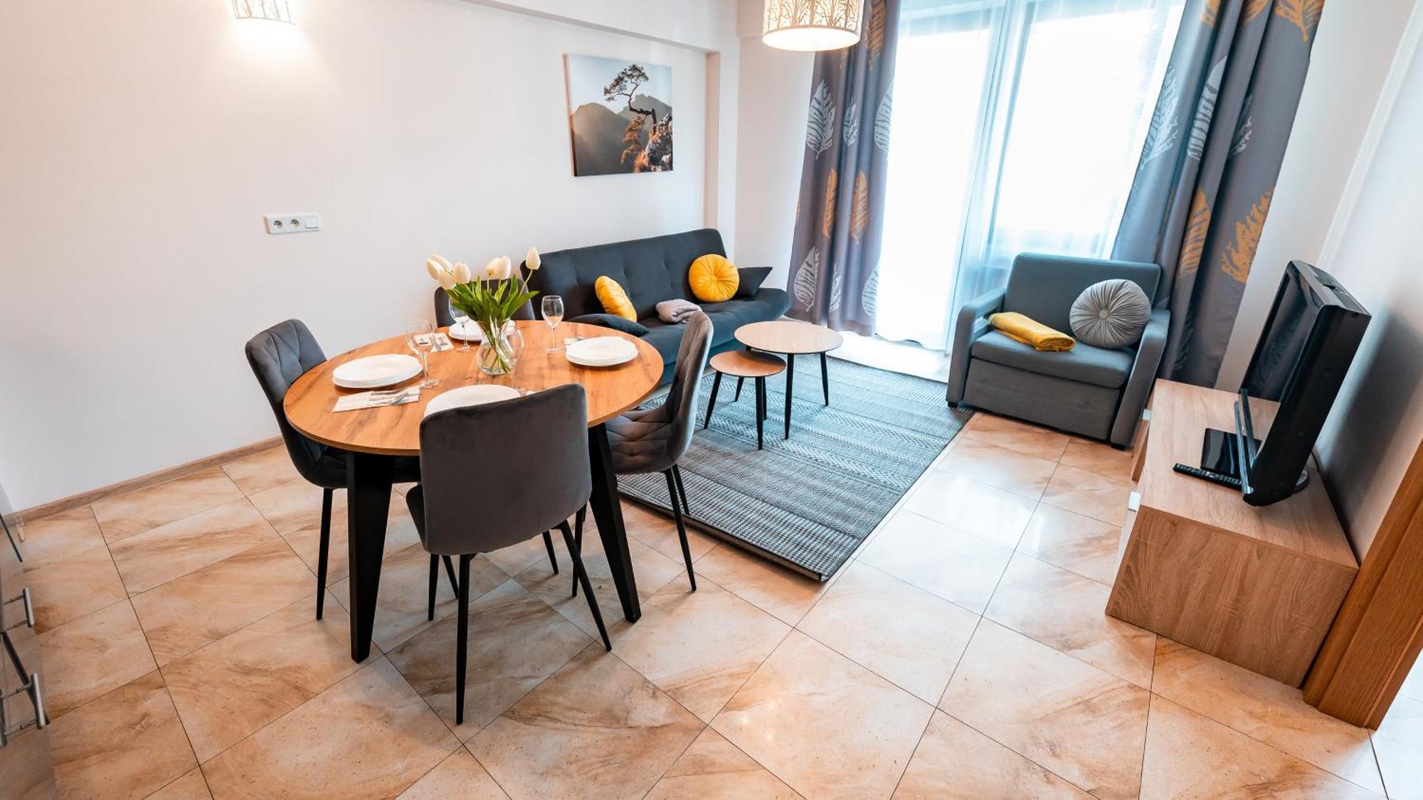 Apartamenty Sun & Snow Zielony Zdroj Криница-Здруй Екстериор снимка