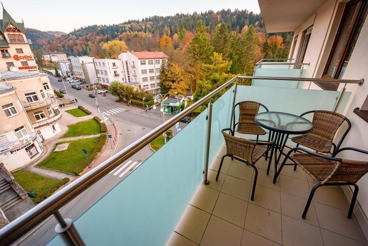 Apartamenty Sun & Snow Zielony Zdroj Криница-Здруй Екстериор снимка